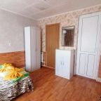 Четырехместный (Четырехместный номер с ванной комнатой), Гостевой дом У Светланы