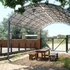 Своя ухоженная территория, База отдыха Русалочка