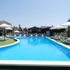 Открытый плавательный бассейн, База отдыха Русалочка