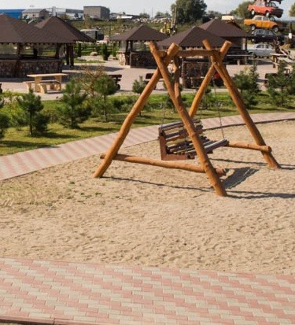 Детская площадка, Комплекс отдыха Подворье на Хуторской