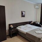 Трехместный (Комфорт без балкона), Гостевой дом Нерей