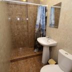 Двухместный (Двухместный номер с 2 отдельными кроватями и балконом.), Гостевой дом Лазурит