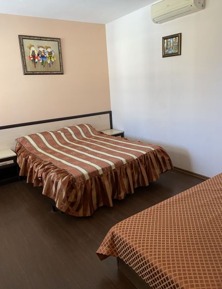 Фотография номера гостевого дома Мегаполис