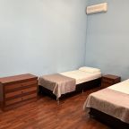 Люкс (Двухкомнатный 4-х (5-ти) местный Комфорт с балконом на бассейн), Отель Мегаполис