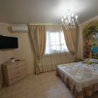 Апартаменты (Апартамент-студия с кухней ном 23), Гостевой дом Brio