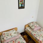Четырехместный (Четырехместный номер), Гостевой дом Яблоко