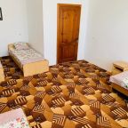 Четырехместный (Четырехместный номер), Гостевой дом Яблоко