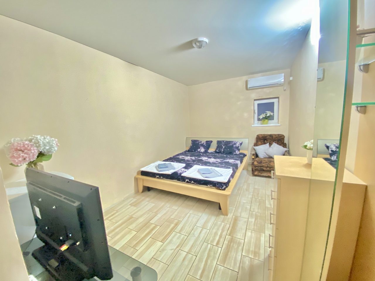 Двухместный (Двухместный эконом с двуспальной кроватью), Гостевой дом На Тургенева 33