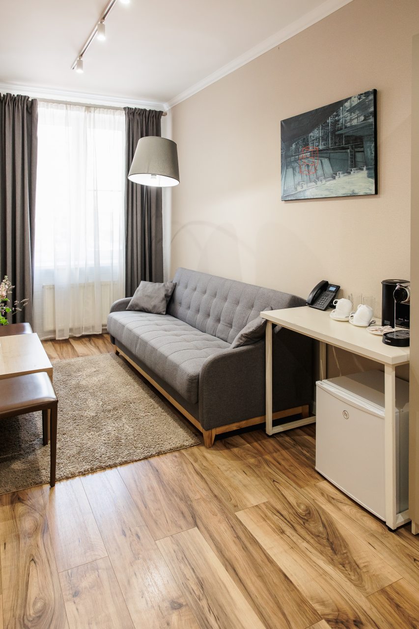 Сьюит (Полулюкс), Отель Артбокс