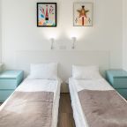 Четырехместный (С душем), Отель Артбокс