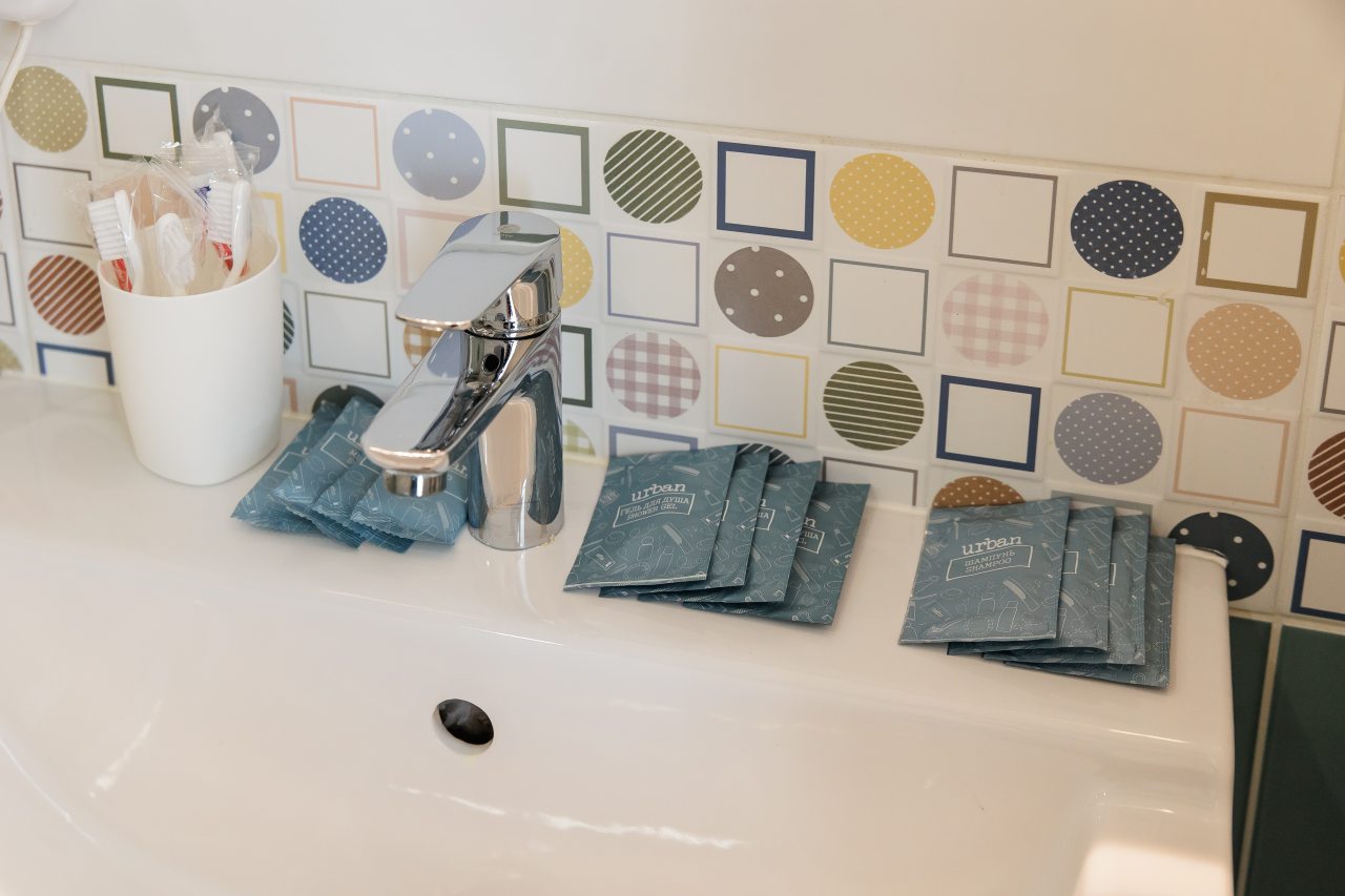 Четырехместный (С душем), Отель Артбокс