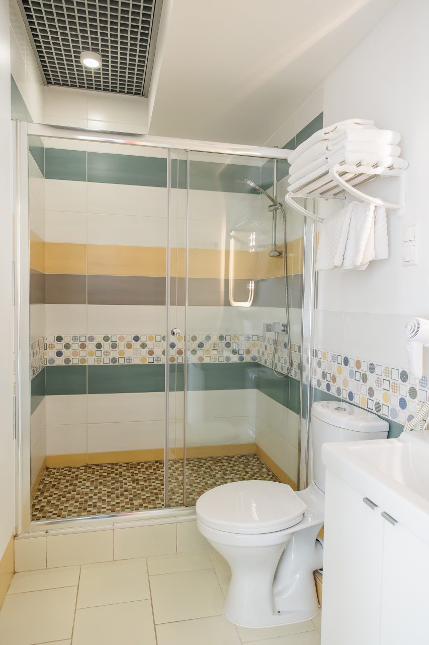 Четырехместный (С душем), Отель Артбокс