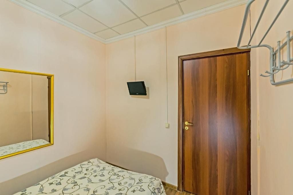 Двухместный (Двухместный номер с 1 кроватью без окна) отеля 918, Санкт-Петербург