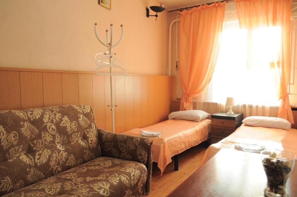 Трехместный (Трехместный номер с 3 кроватями) мини-гостиницы Marie, Санкт-Петербург