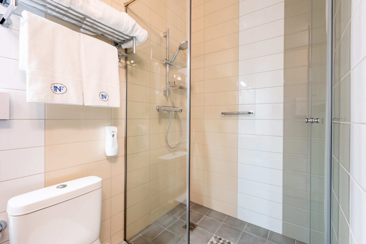 Двухместный (Улучшенный двухместный номер с 1 кроватью), Отель Северный Цветок