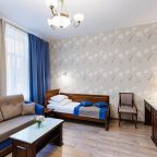 Трехместный (Трехместный номер Делюкс), Отель Северный Цветок