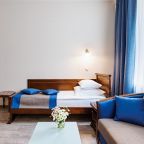 Трехместный (Трехместный номер Делюкс), Отель Северный Цветок