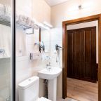 Трехместный (Трехместный номер Делюкс), Отель Северный Цветок