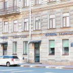 Общественная парковка, Отель Северный Цветок
