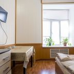 Двухместный (Номер с 1 кроватью или 2 отдельными кроватями, общая ванная комната), Лира Эконом Отель