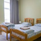 Трехместный (Номер с общей ванной комнатой), Лира Эконом Отель
