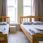 Трехместный (Номер с общей ванной комнатой), Лира Эконом Отель