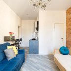 Апартаменты (Двухкомнатные № 25), Апартаменты Асмера