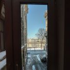 Четырехместный (Апартаменты Адмиралтейство), Меблированные комнаты Bronza