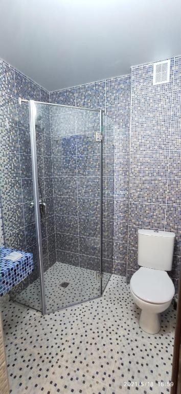 Двухместный (Улучшенный двухместный номер с 1 кроватью), Отель H2O