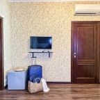 Двухместный (Двухместный с двухспальной кроватью Мансардный), Гостевой дом Семейный на Рыбникова