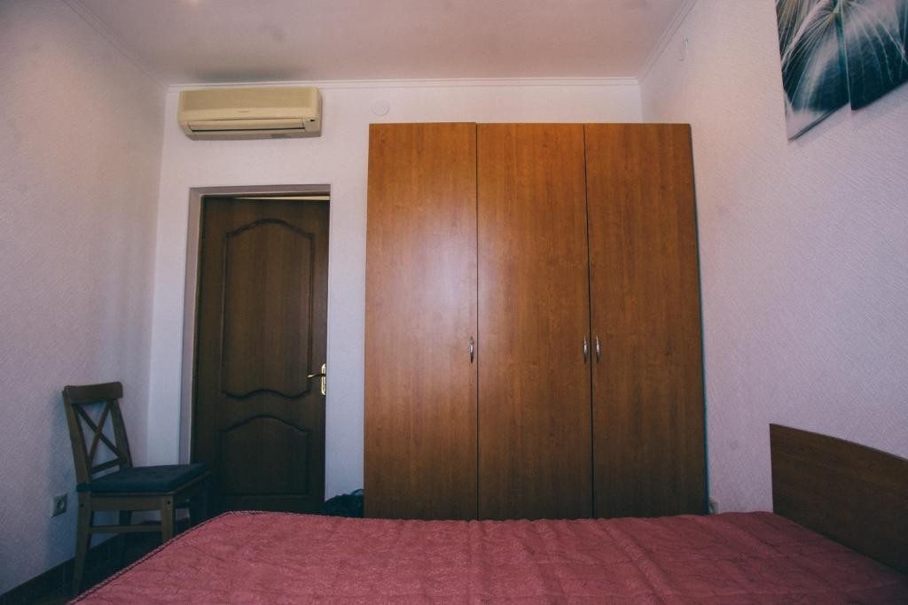 Двухместный (Бюджетный двухместный номер с 1 кроватью) гостевого дома Персиковый Сад, Геленджик