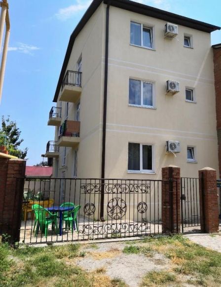 Гостевой дом на Ботылева, Геленджик