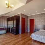 Семейный (Семейный номер с балконом), Guest House on Kabardinskoy 1