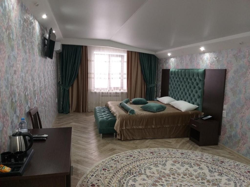 Двухместный (Стандартный двухместный номер с 1 кроватью или 2 отдельными кроватями) отеля Поместье, Костанай