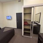 Трехместный (Трехместный номер эконом-класса с общей ванной комнатой), Гостиница Морган