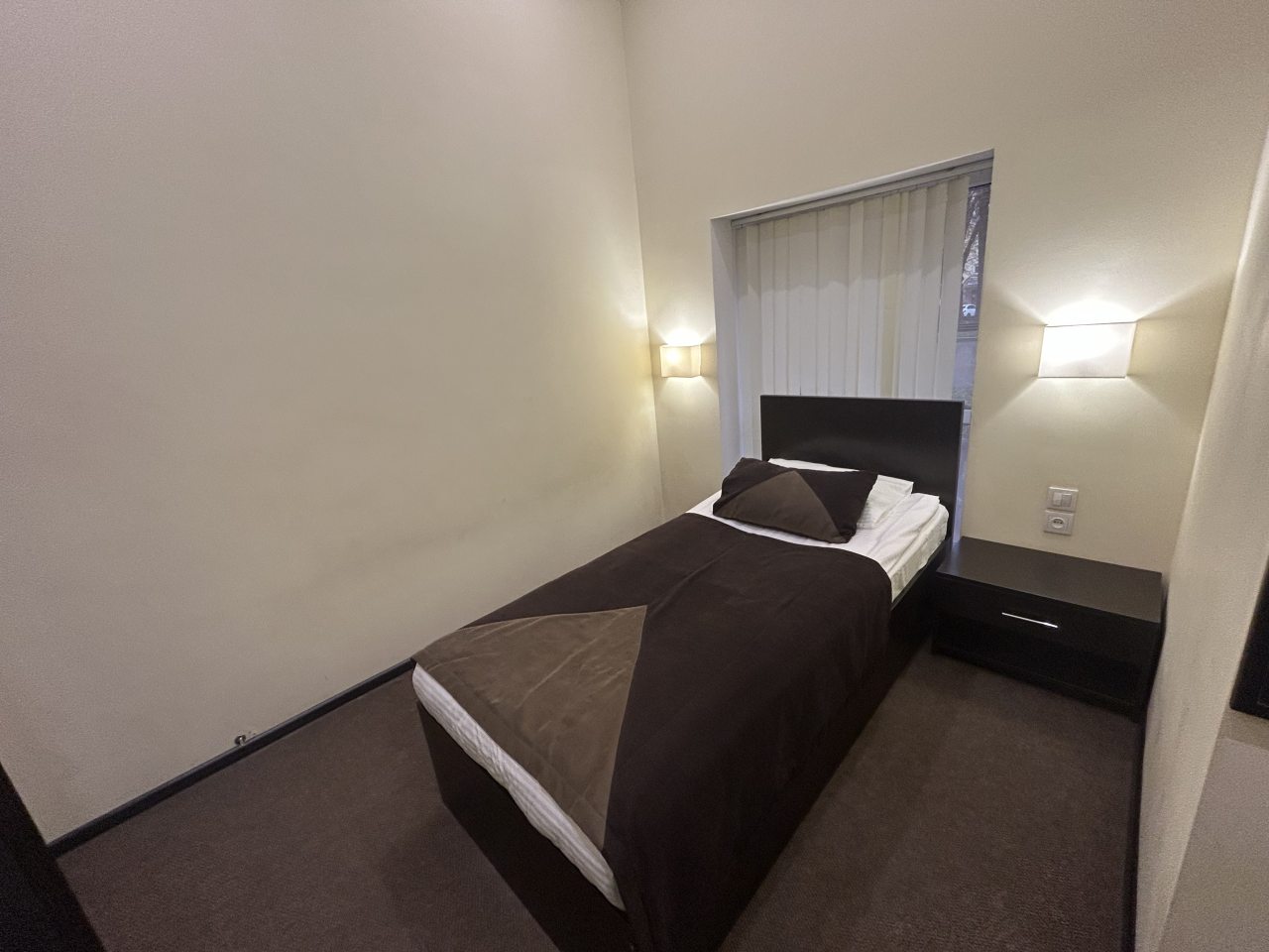 Трехместный (Трехместный номер эконом-класса с общей ванной комнатой), Гостиница Морган