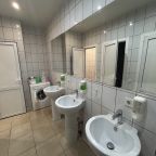 Трехместный (Трехместный номер эконом-класса с общей ванной комнатой), Гостиница Морган