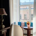 De Luxe (С эркером), Отель Nevskiy Eclectic by Akyan