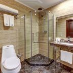 De Luxe (С эркером), Отель Nevskiy Eclectic by Akyan