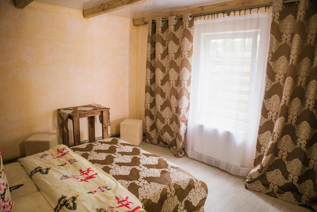 Двухместный (Двухместный номер с 1 кроватью и собственной ванной комнатой) отеля У Листочка, Береза