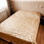 De Luxe (Комфорт двухкомнатный с кухней), Гостевой дом Бристоль