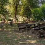 Своя ухоженная территория, База отдыха Хуторок