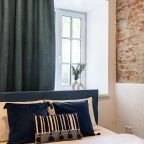 Номер (Улучшенный номер с ванной), Отель Номера у Морского вокзала