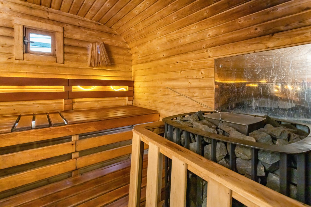 Люкс (SPA Анкара), Отель Питер