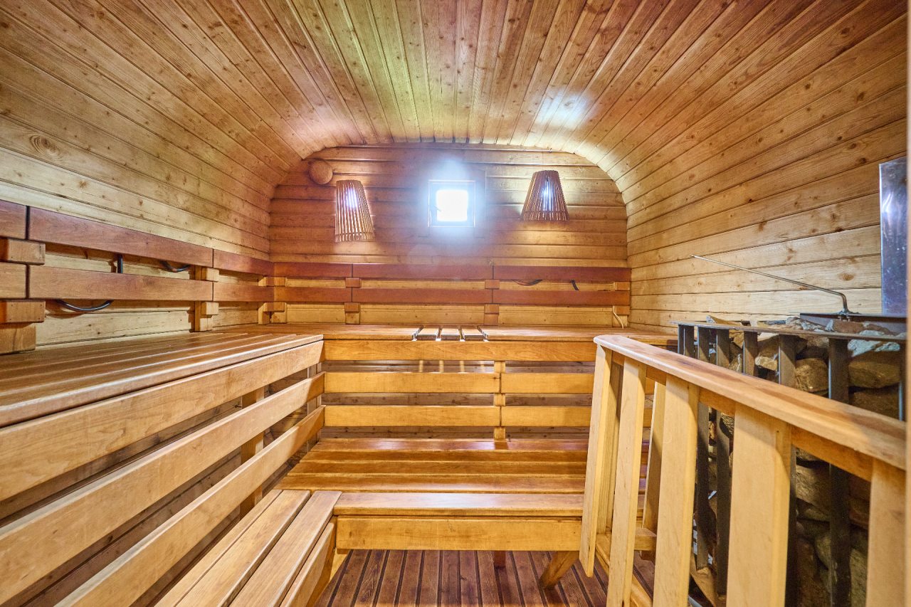 Люкс (SPA Анкара), Отель Питер