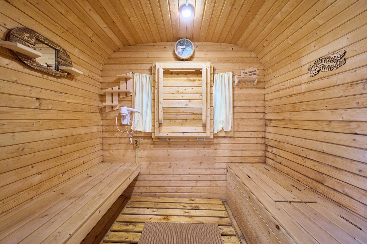 Люкс (SPA Анкара), Отель Питер