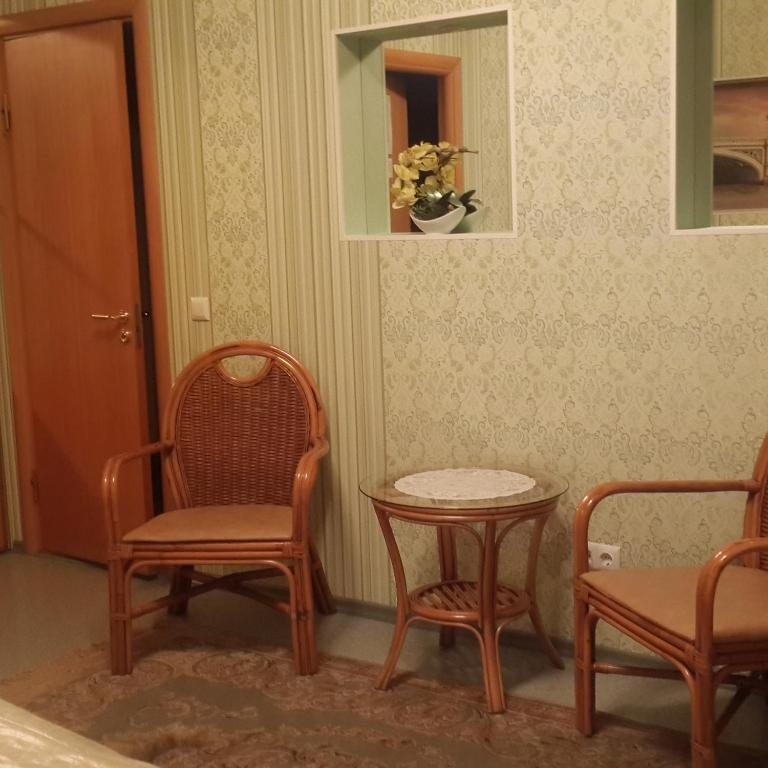 Двухместный (Небольшой двухместный номер с 1 кроватью) гостиницы Весна, Благовещенск (Амурская область)