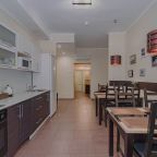 Общая кухня, Отель Априори