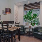 Общая кухня, Отель Априори