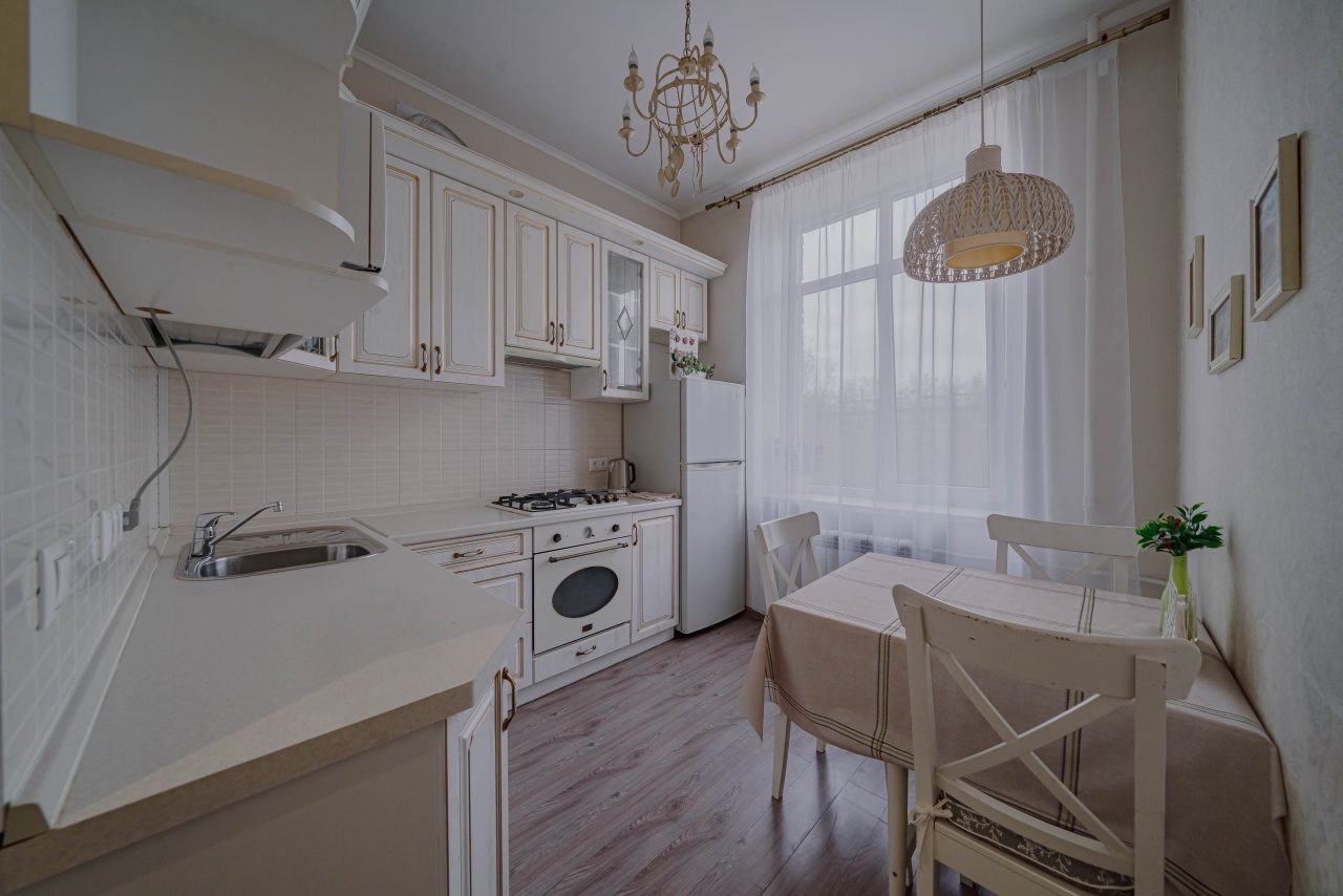 Апартаменты (Просторные двухкомнатные #10), Отель Априори